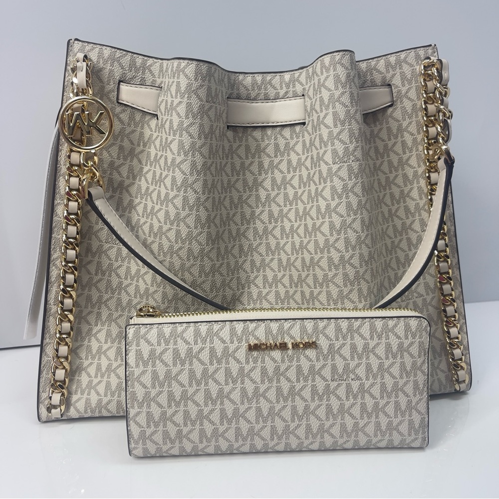 Michael Kors Mina Large & Wallet Light Cream Multi - Picture 2 of 14